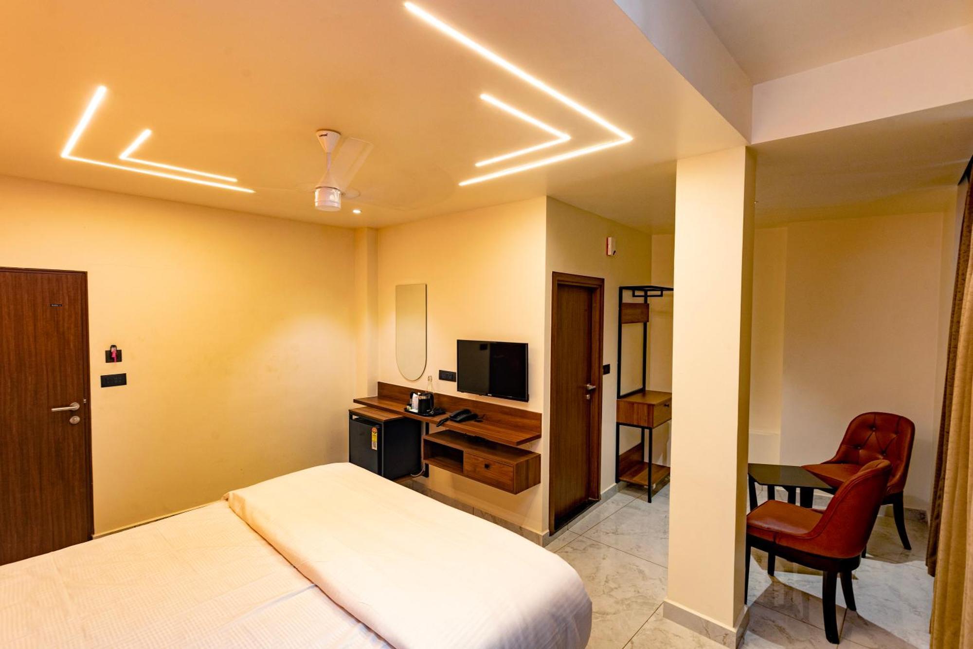 Uphills Boutique Hotel Kallar Vattiyar ภายนอก รูปภาพ